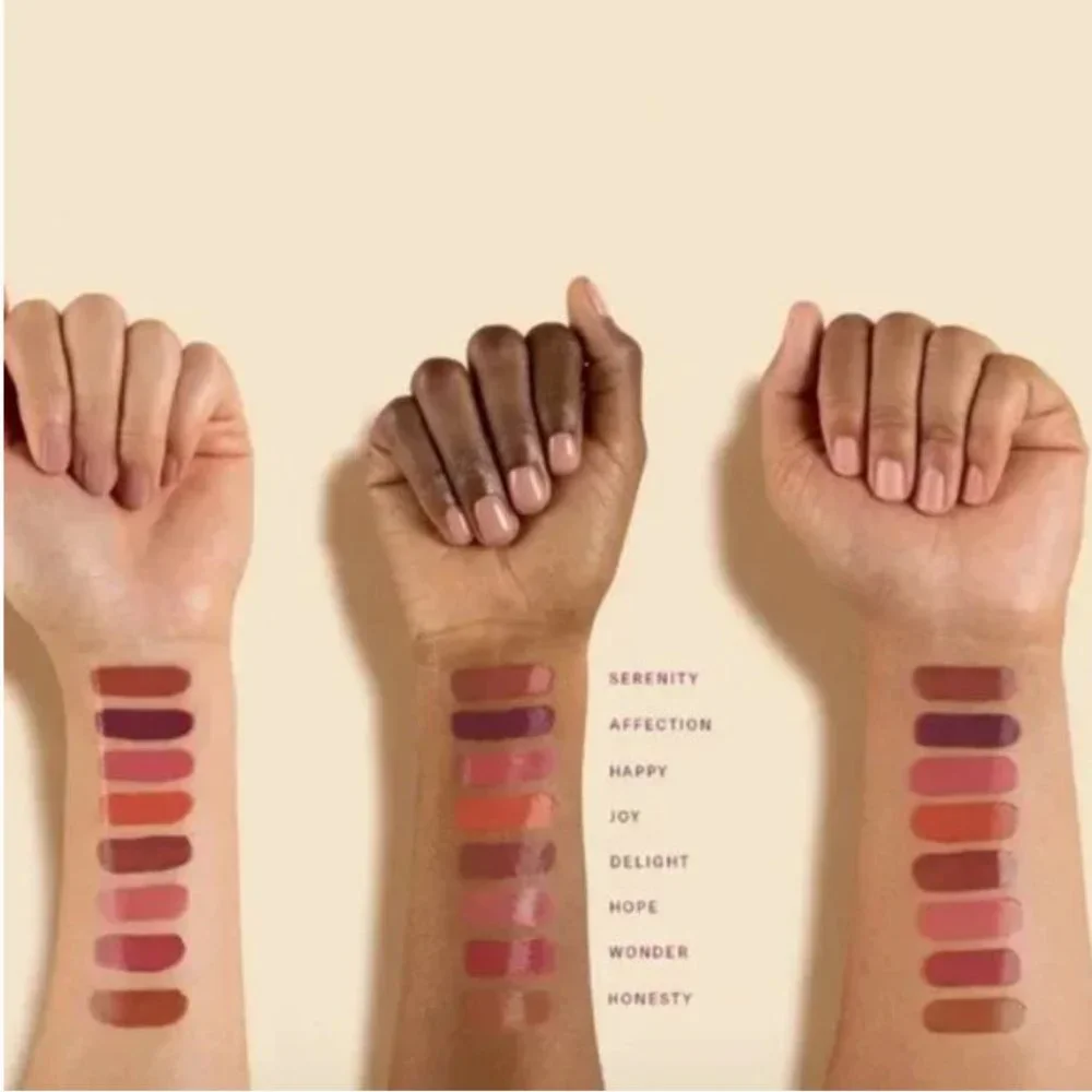 NWT Rare Beauty Soft Pinch Tinted Lip Oil in Honesty (Nude Brown)